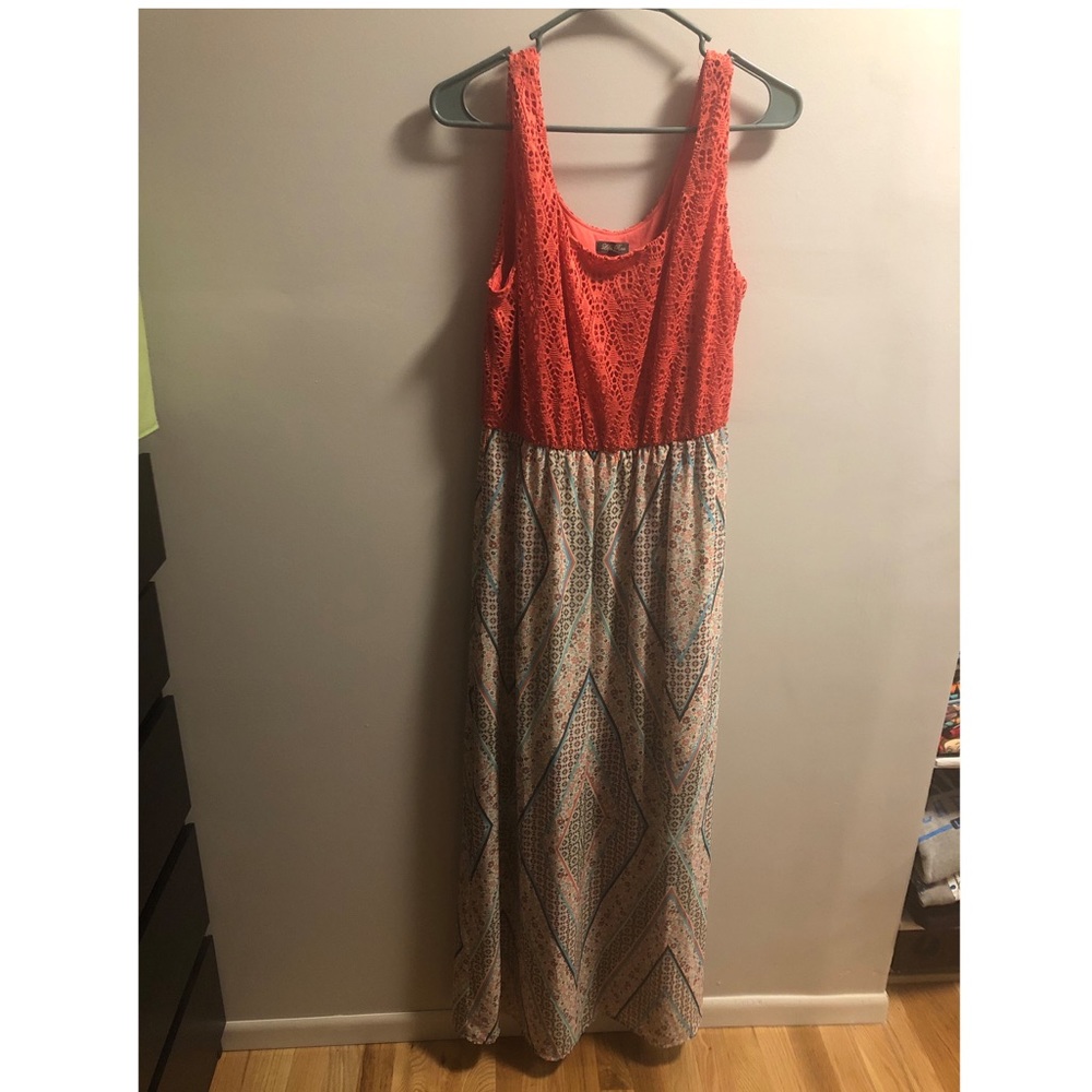 Juniors’ Lily Rose Crochet Chiffon Maxi Dress (NWOT)